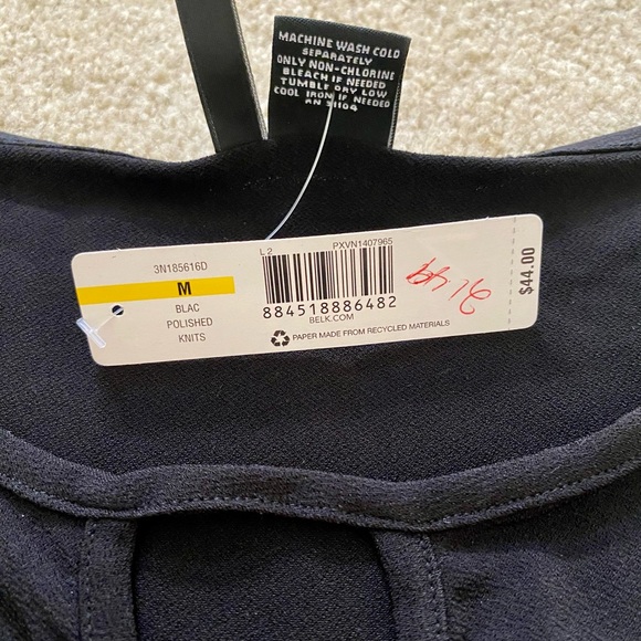 NWT New Directions Floral Cold Shoulder Top - Picture 4 of 5